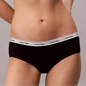 Calvin Klein Icon Logo Hipster Underwear